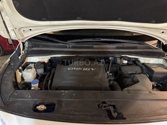 Kia Carnival 2015, 182,000 km - 2.2 l - Bakı