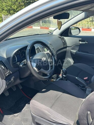 Hyundai i30 2011, 392,000 km - 1.6 l - Qəbələ