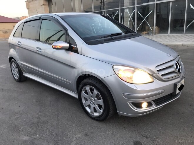 Mercedes B 170 2008, 137,000 km - 1.7 л - Sumqayıt