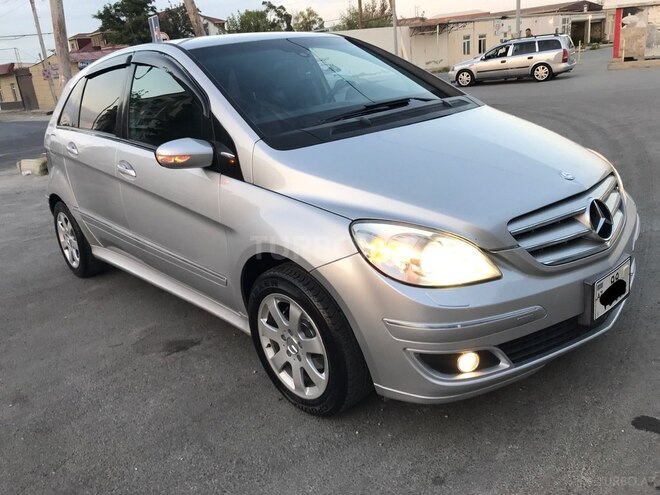 Mercedes B 170 2008, 137,000 km - 1.7 л - Sumqayıt