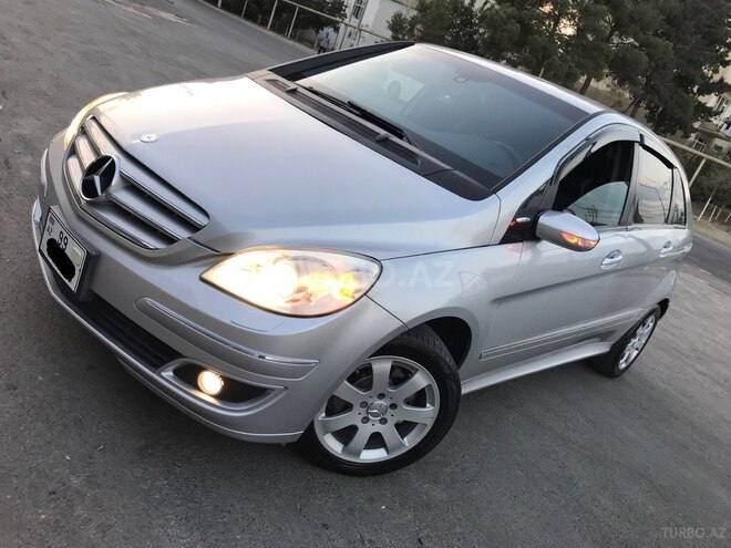 Mercedes B 170 2008, 137,000 km - 1.7 л - Sumqayıt