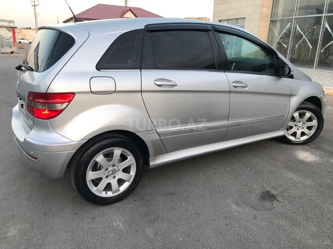 Mercedes B 170 2008, 137,000 km - 1.7 л - Sumqayıt