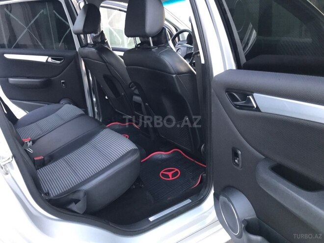 Mercedes B 170 2008, 137,000 km - 1.7 л - Sumqayıt