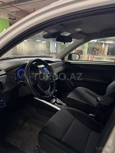 Toyota Corolla 2017, 186,000 km - 1.5 l - Bakı