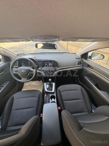 Hyundai Elantra 2018, 104,607 km - 2.0 л - Bakı