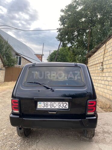 LADA (VAZ) Niva 1999, 130,000 km - 1.7 l - Qusar