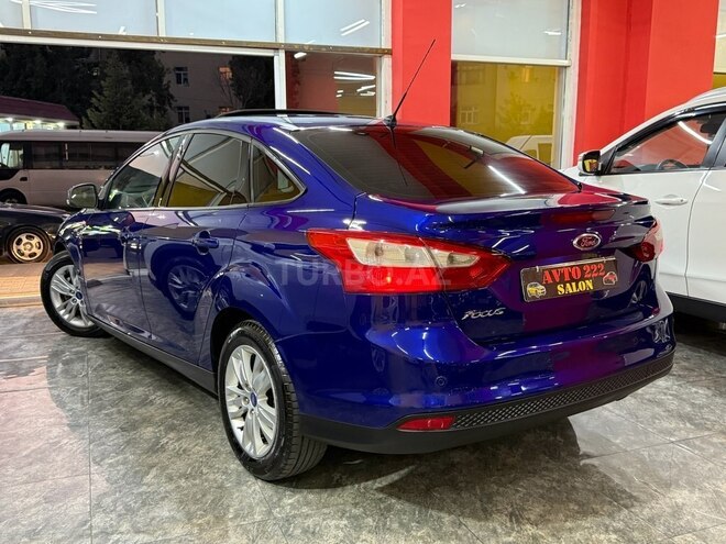 Ford Focus 2014, 195,000 km - 1.6 л - Bakı