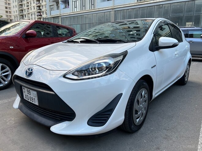Toyota Aqua 2019, 72,000 km - 1.5 l - Bakı