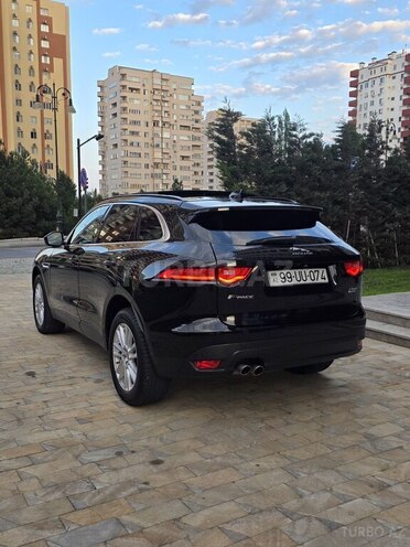Jaguar F-Pace 2017, 104,607 km - 2.0 l - Bakı
