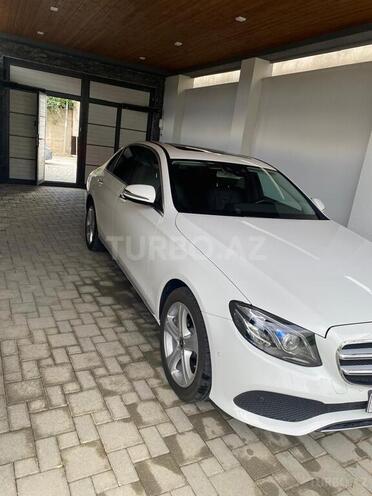 Mercedes E 220 d 2017, 107,000 km - 2.0 l - Bakı
