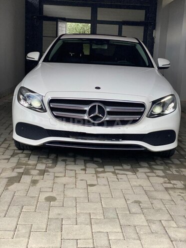 Mercedes E 220 d 2017, 107,000 km - 2.0 l - Bakı