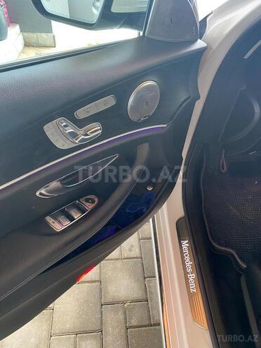 Mercedes E 220 d 2017, 107,000 km - 2.0 l - Bakı