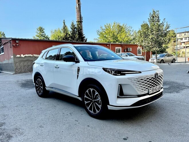 Changan CS 55 Plus 2025, 0 km - 1.5 l - Bakı
