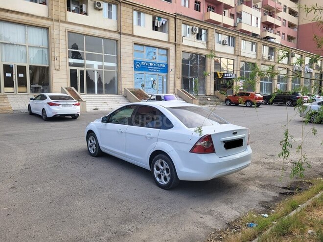 Ford Focus 2011, 195,000 km - 1.6 l - Gəncə