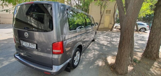 Volkswagen Multivan 2012, 245,000 km - 2.0 l - Bakı