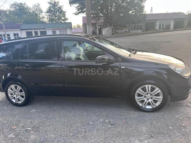 Opel Astra 2008, 360,541 km - 1.3 l - Qəbələ
