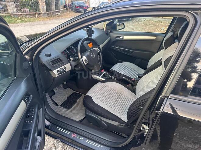 Opel Astra 2008, 360,541 km - 1.3 l - Qəbələ