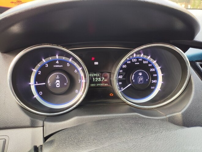 Hyundai Sonata 2010, 295,000 km - 2.0 l - Bakı