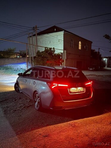 Toyota Auris 2015, 238,000 km - 1.4 l - Bakı