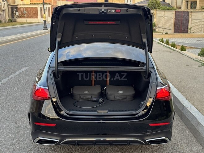 Mercedes E 300 e 4MATIC 2024, 76 km - 2.0 л - Bakı