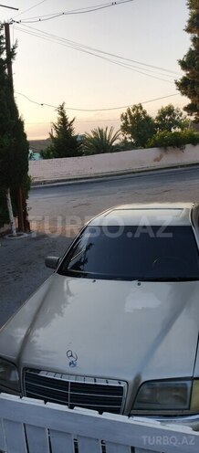 Mercedes C 180 1993, 385,943 km - 1.8 л - Bakı
