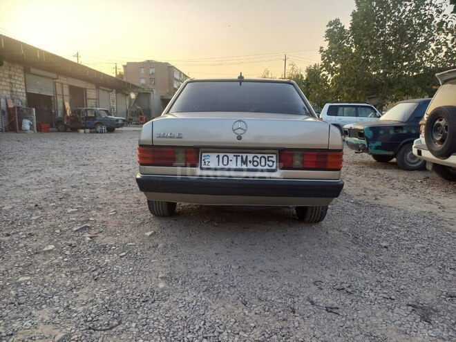 Mercedes 190 1987, 250,000 km - 2.0 л - Gəncə