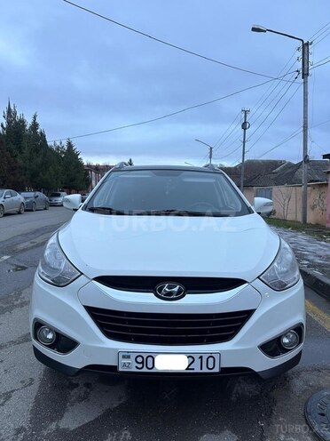 Hyundai ix35 2011, 215,000 km - 2.0 l - Quba