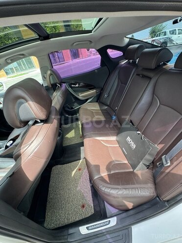 Hyundai Grandeur 2015, 175,000 km - 2.2 l - Bakı