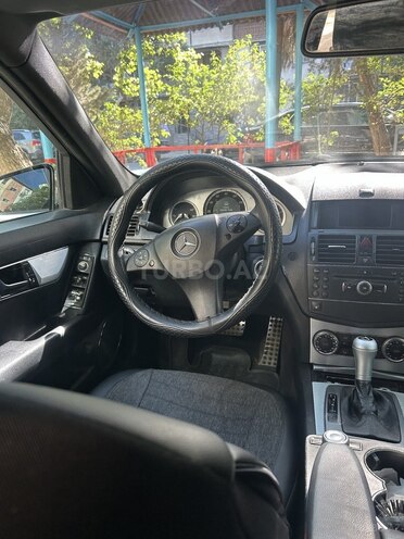 Mercedes C 300 2007, 235,000 km - 3.0 l - Bakı
