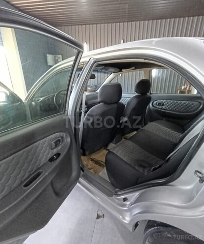 Kia  2008, 250,000 km - 1.6 l - Bakı