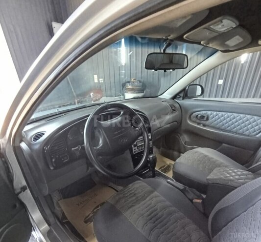 Kia  2008, 250,000 km - 1.6 l - Bakı