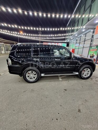 Mitsubishi Pajero 2007, 254,500 km - 3.0 l - Bakı