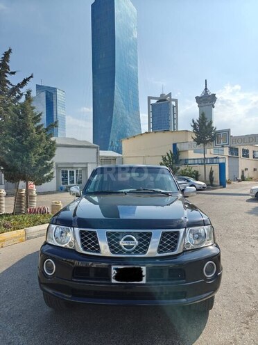 Nissan Patrol 2006, 286,362 km - 4.8 l - Bakı