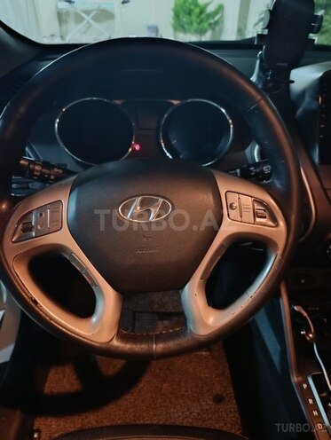 Hyundai Tucson 2012, 228,000 km - 2.0 l - Bakı