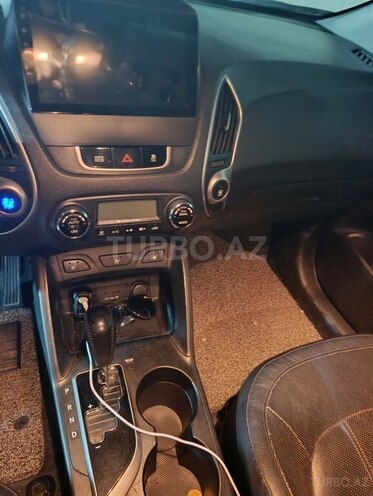 Hyundai Tucson 2012, 228,000 km - 2.0 l - Bakı