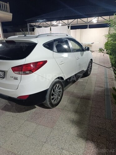 Hyundai Tucson 2012, 228,000 km - 2.0 l - Bakı