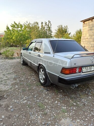 Mercedes 190 1991, 600,000 km - 2.0 l - İmişli