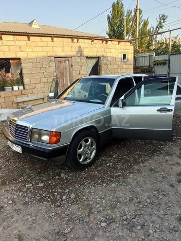 Mercedes 190 1991, 600,000 km - 2.0 l - İmişli
