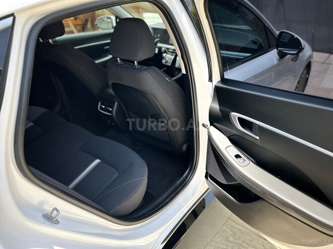 Hyundai Sonata 2024, 15,000 km - 2.0 л - Bakı