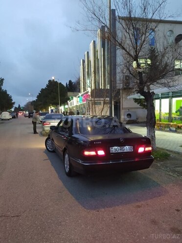 Mercedes E 320 2000, 549,999 km - 3.2 l - Sumqayıt