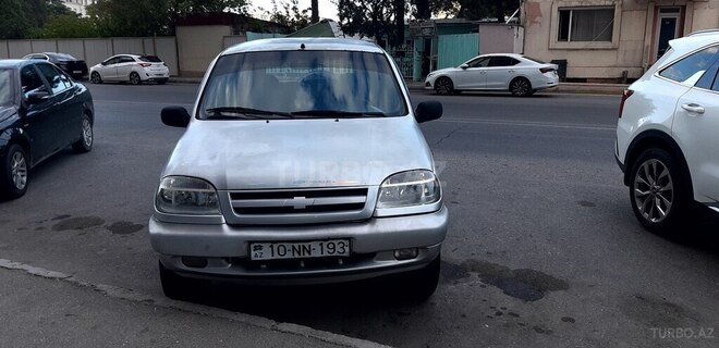 Chevrolet Niva 2004, 175,000 km - 1.7 л - Bakı