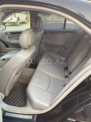 Mercedes C 240 2003, 370,870 km - 2.6 l - Sumqayıt
