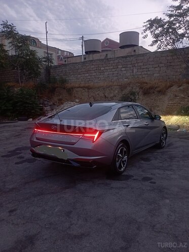 Hyundai Elantra 2023, 28,000 km - 2.0 л - Bakı