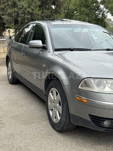 Volkswagen Passat 2001, 235,842 km - 1.8 l - Qusar