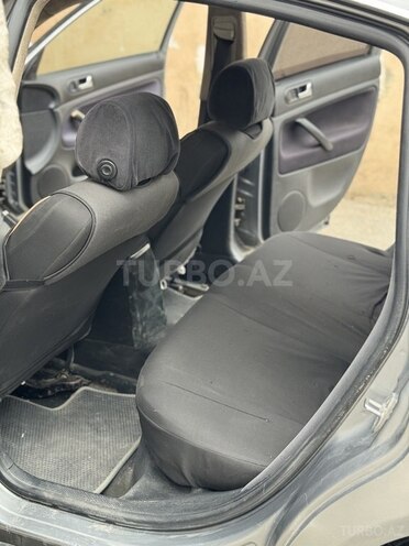Volkswagen Passat 2001, 235,842 km - 1.8 l - Qusar