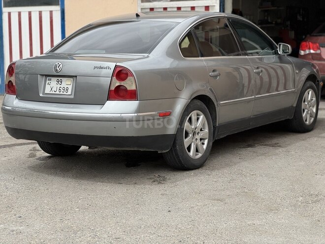 Volkswagen Passat 2001, 235,842 km - 1.8 l - Qusar