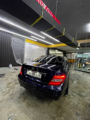 Mercedes C 200 2011, 370,011 km - 2.2 л - Bakı