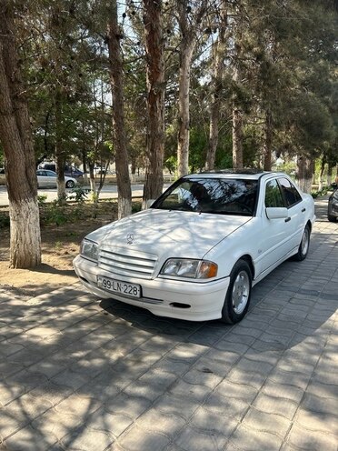 Mercedes C 220 1999, 444,444 km - 2.2 l - Şirvan