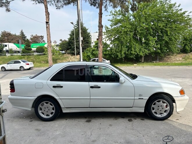 Mercedes C 220 1999, 444,444 km - 2.2 l - Şirvan