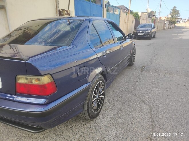 BMW 318 1995, 309,000 km - 1.8 l - Bakı